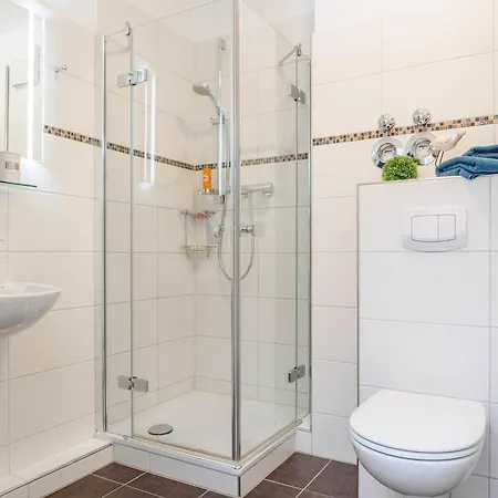 Strandstrasse 51 Whg 1 *